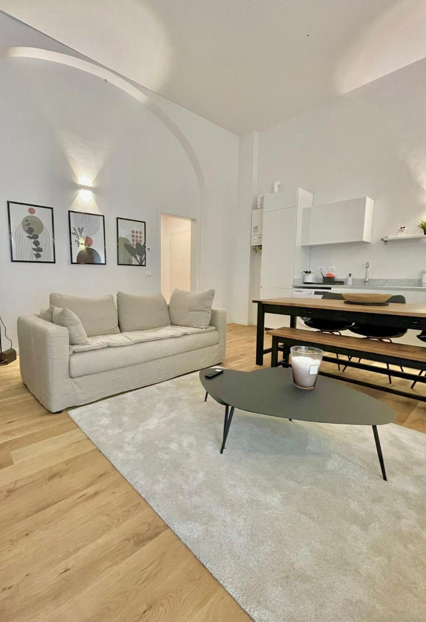 I Marmi New Royal Design Apartment 利沃诺 外观 照片