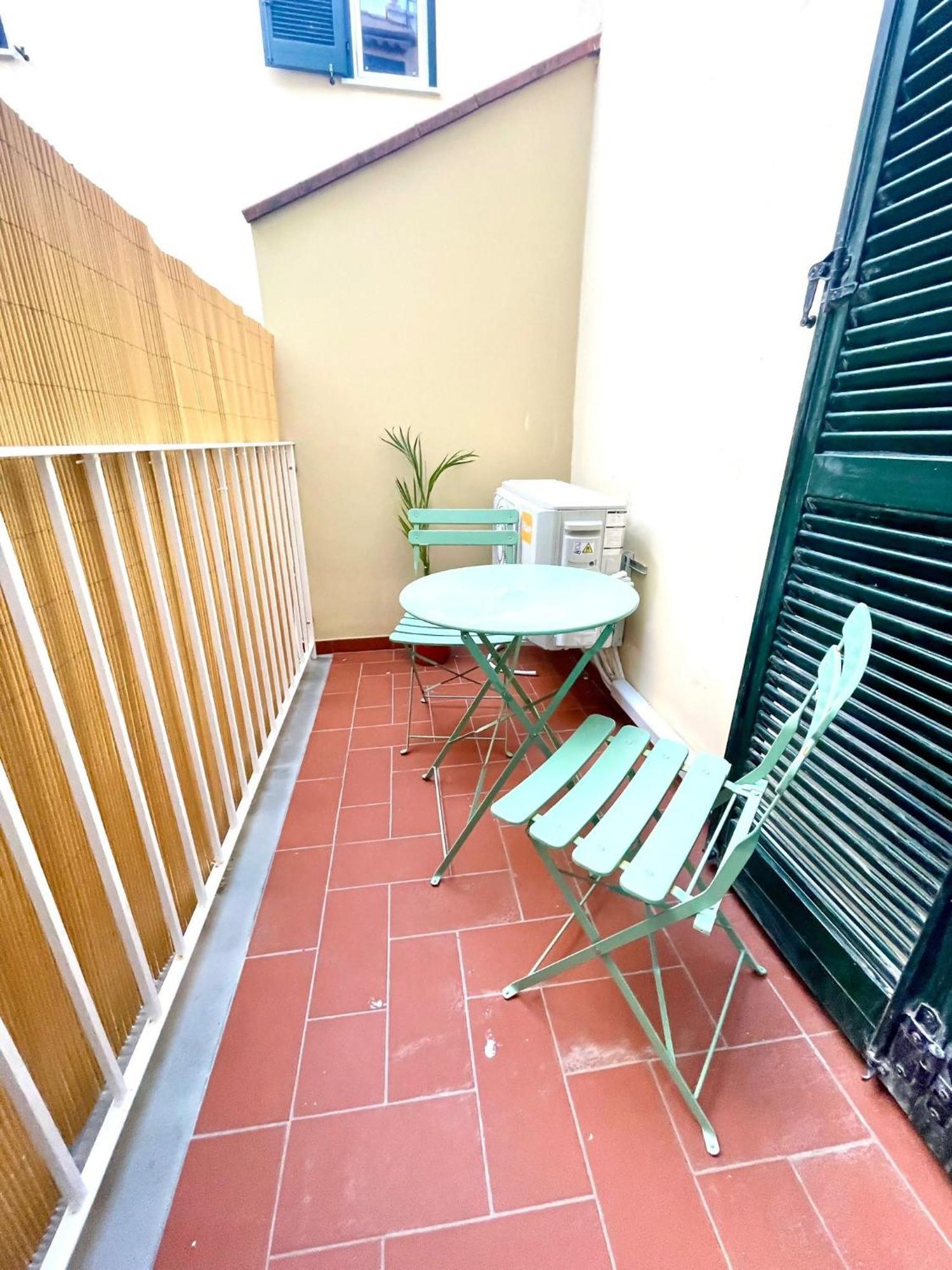 I Marmi New Royal Design Apartment 利沃诺 外观 照片